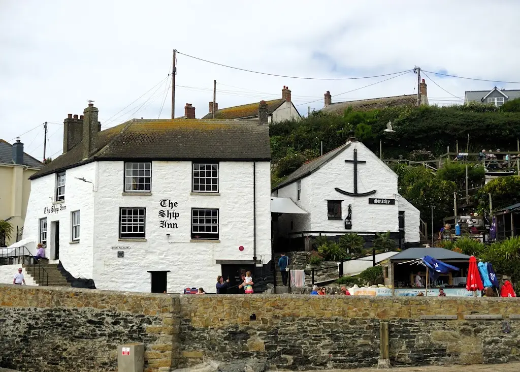 Emma_The Ship Inn_Germoe_review