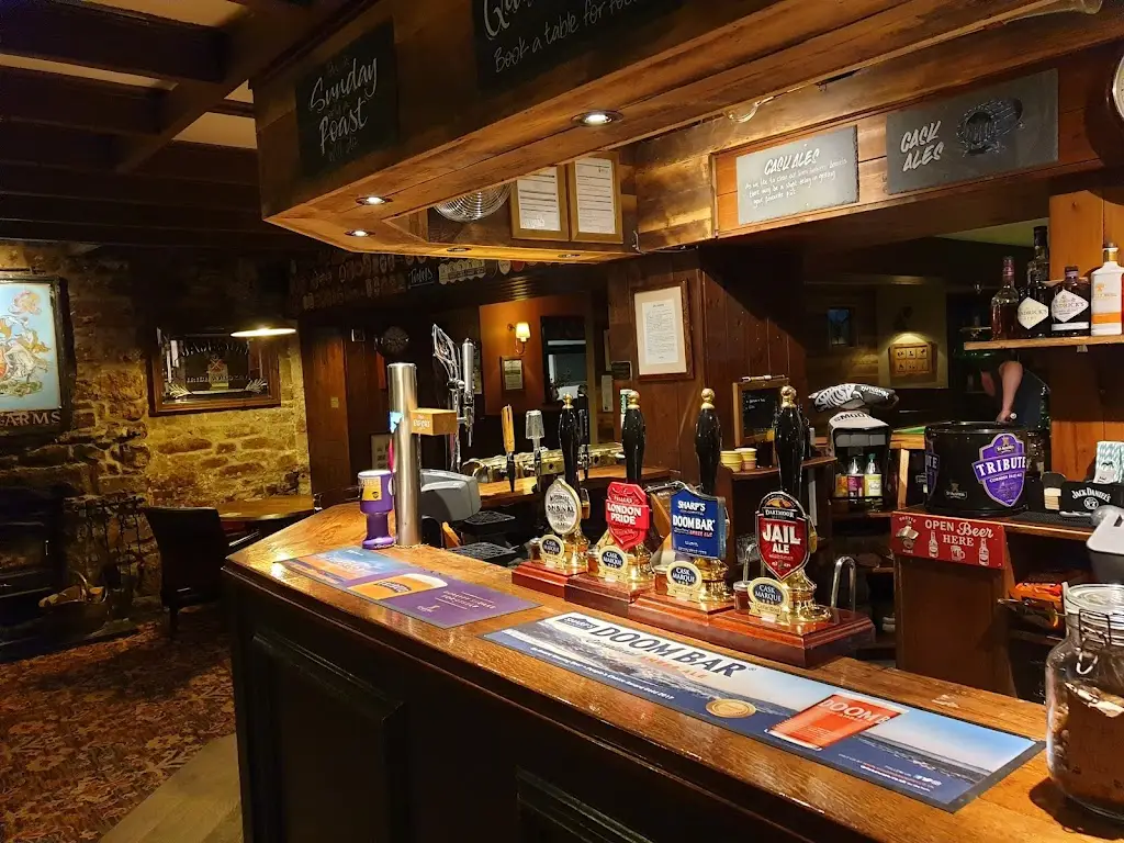 The Queen's Arms_Germoe_slider_image_1