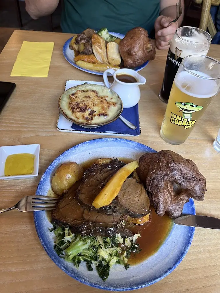 Sophie Smith_The Cutty Sark Restaurant and Bar_Germoe_review