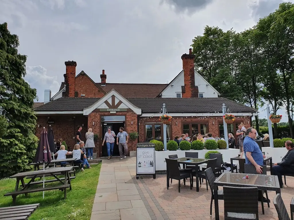 The Newdigate Arms_Awsworth_slider_image_3