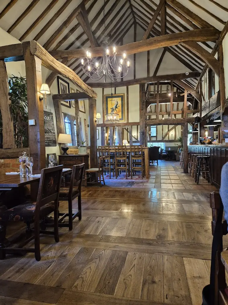 Tracy Scholtz_The Refectory_Godalming_review