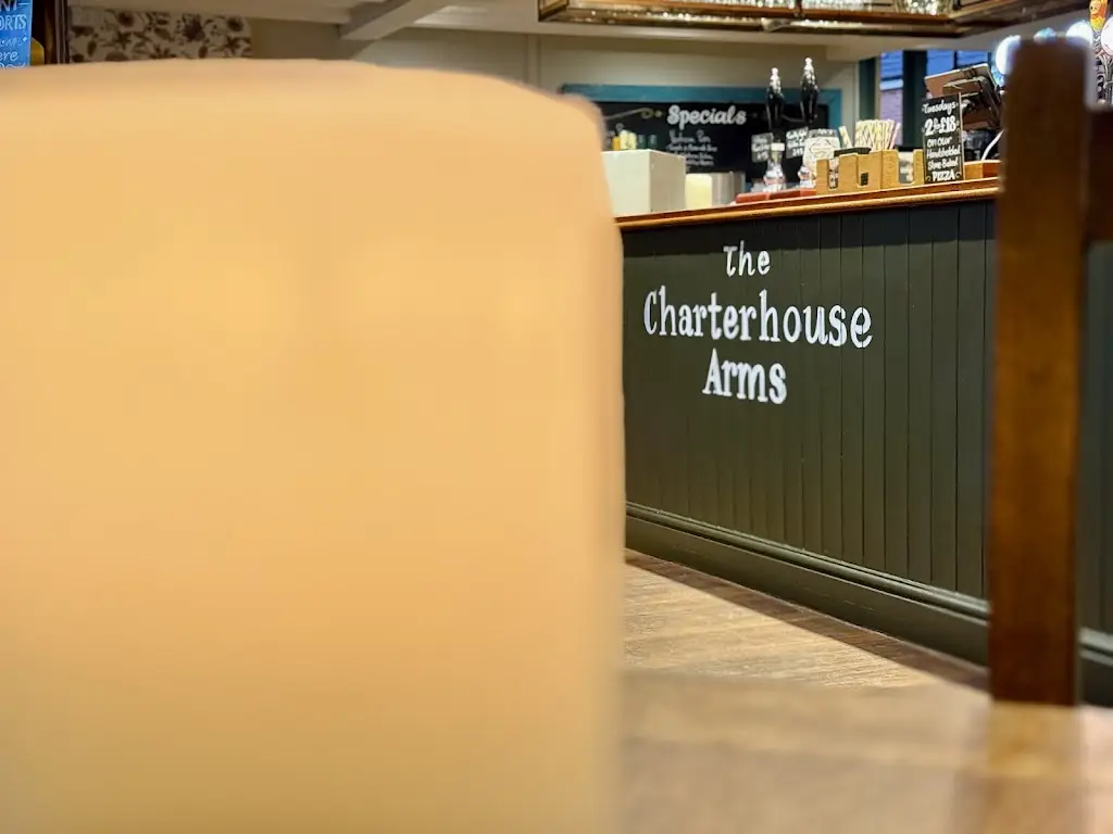 Phil Richardson (YellowMelen)_The Charterhouse Arms_Godalming_review