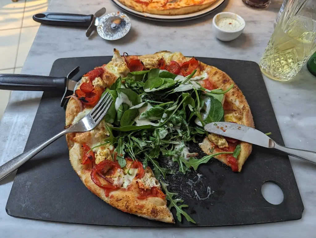 Vicky Clarke_Pizza Express_Godalming_review