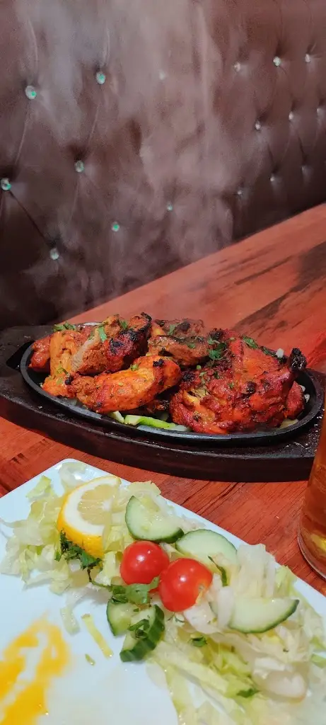 Tom Meadon_The Wharf Bar & Indian Cuisine_Godalming_review