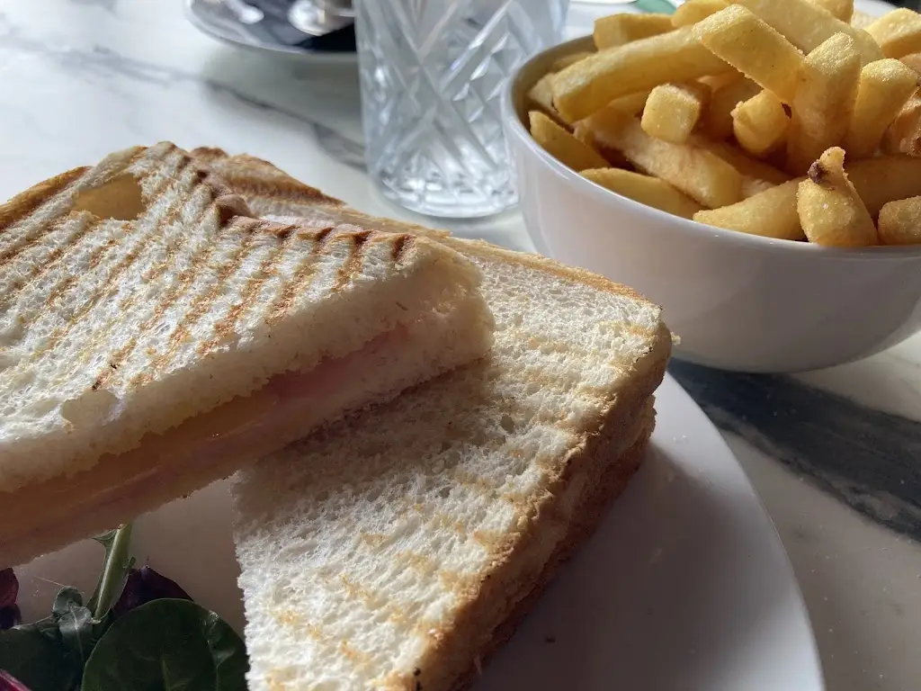 Menu_Huskins_Godalming_image_9