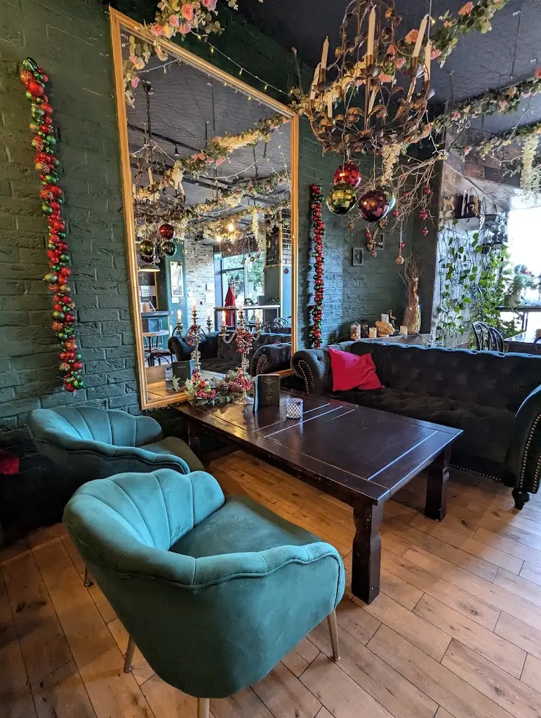 Huskins_Godalming_slider_image_3