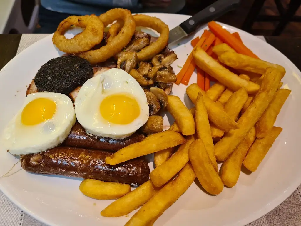 Menu_Queen Anne Pub_Golborne_image_6