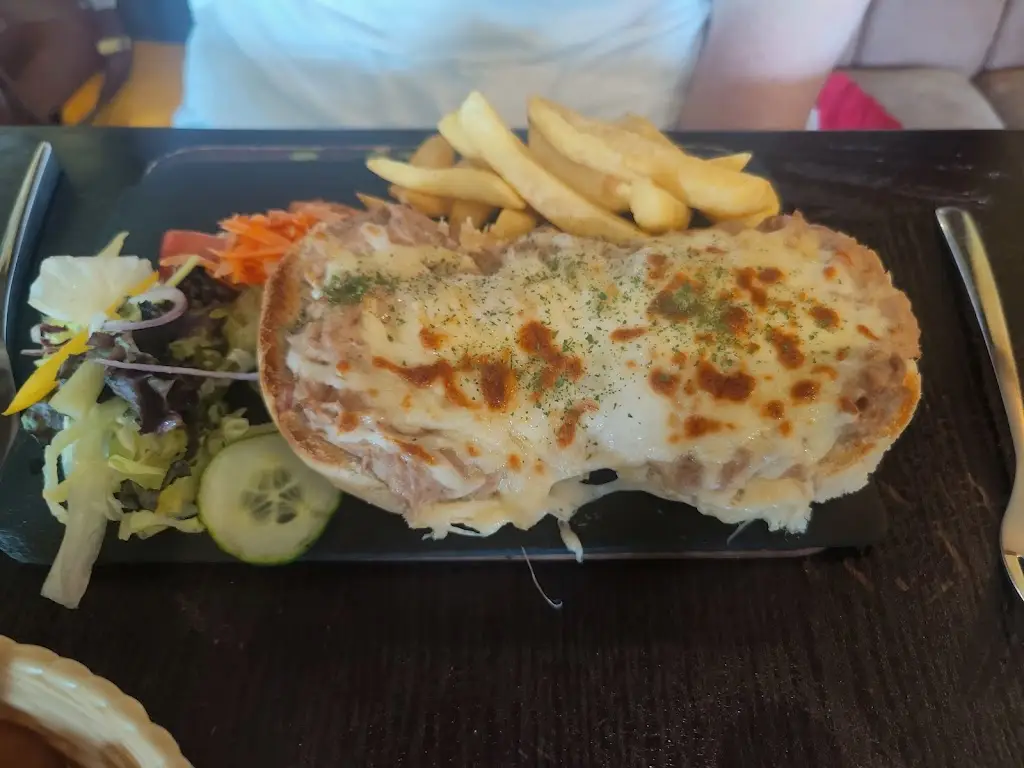 Menu_Queen Anne Pub_Golborne_image_8