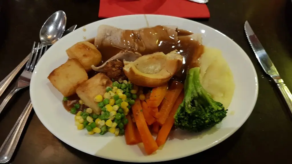 Menu_Queen Anne Pub_Golborne_image_9