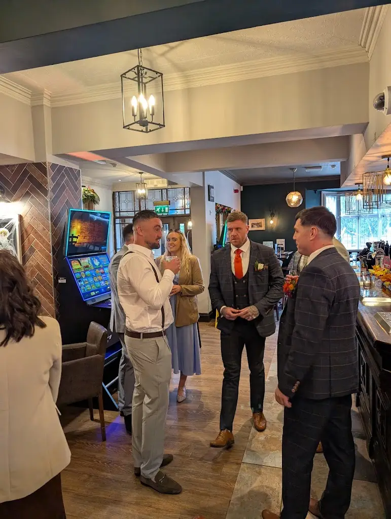 Danny Dean_Three Ponds_Awsworth_recensione