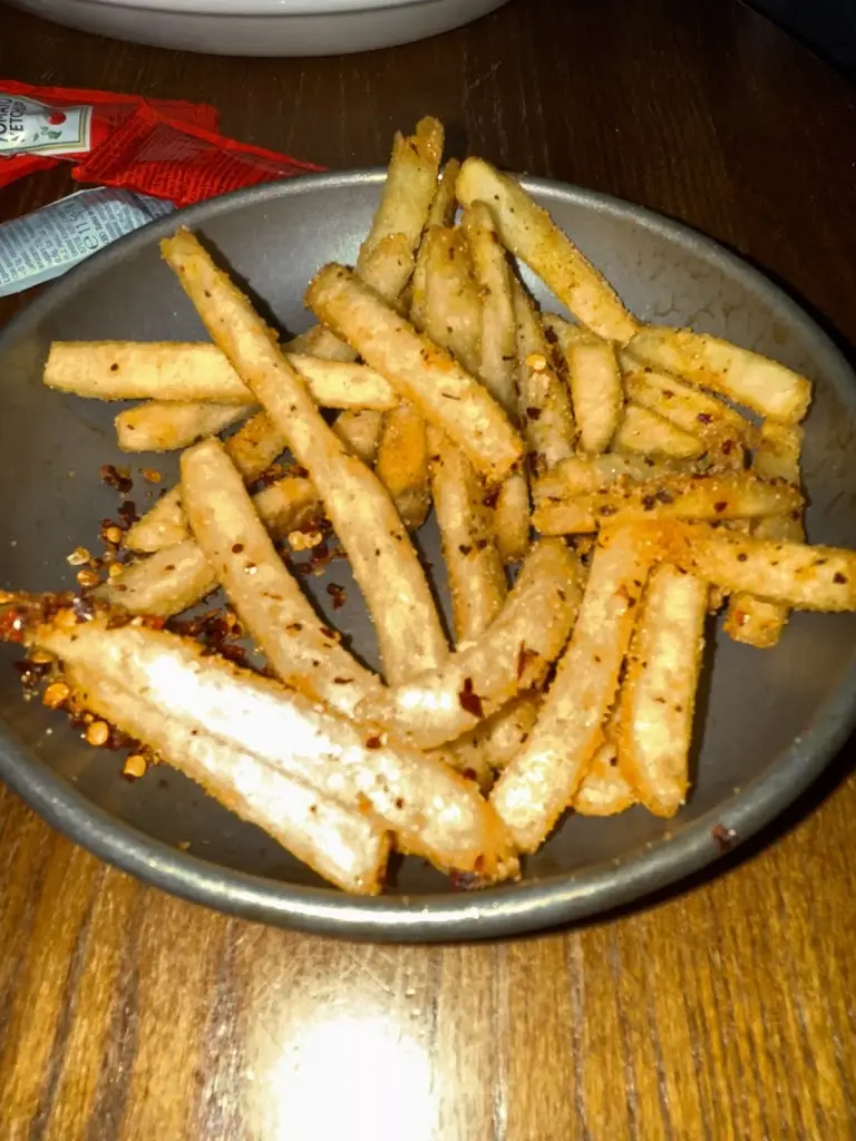 Lou P_Hare & Hounds_Golborne_review