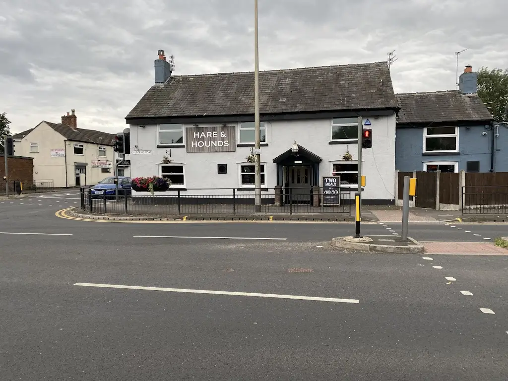 Hare & Hounds_Golborne_slider_image_3