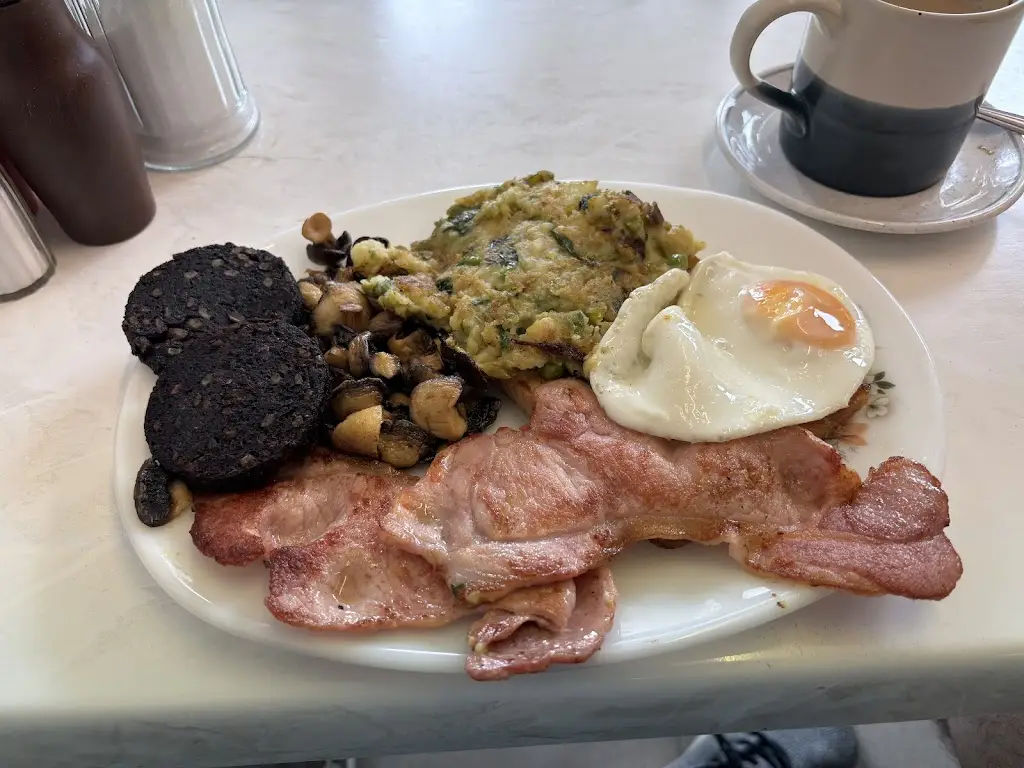 Golborne Restaurant_Golborne_slider_image_3