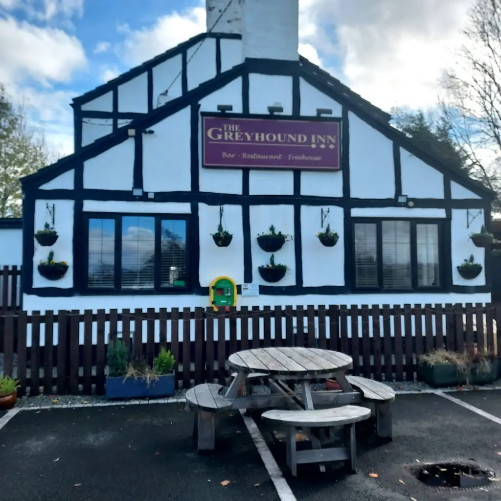 Greyhound Inn_Gobowen_slider_image_1