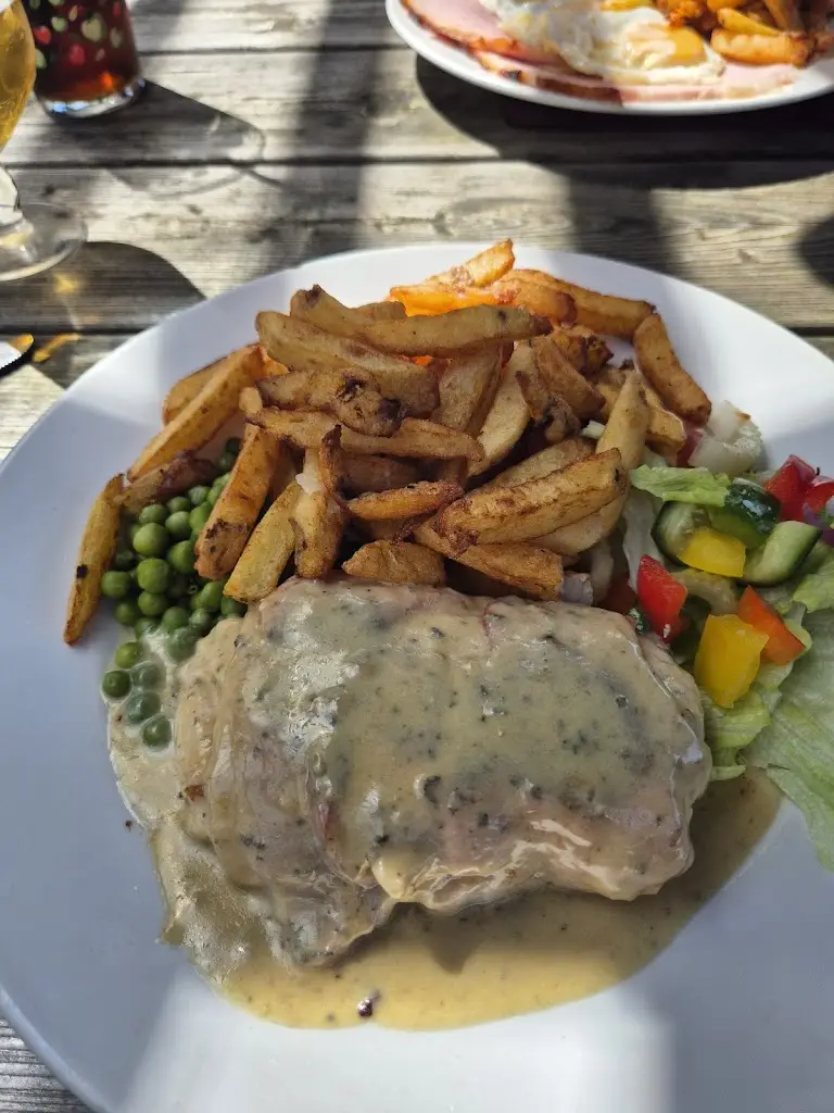 Greyhound Inn_Gobowen_slider_image_3