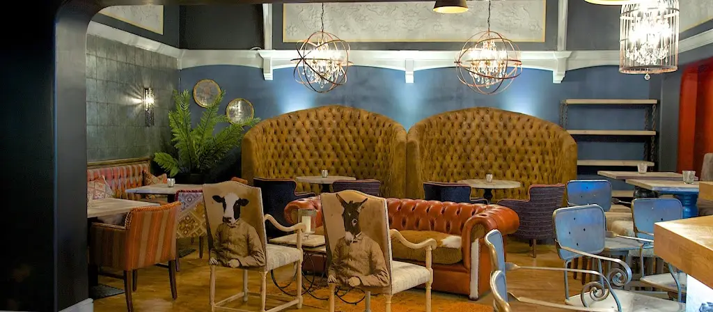 Townhouse Bar & Brasserie_Gobowen_slider_image_1