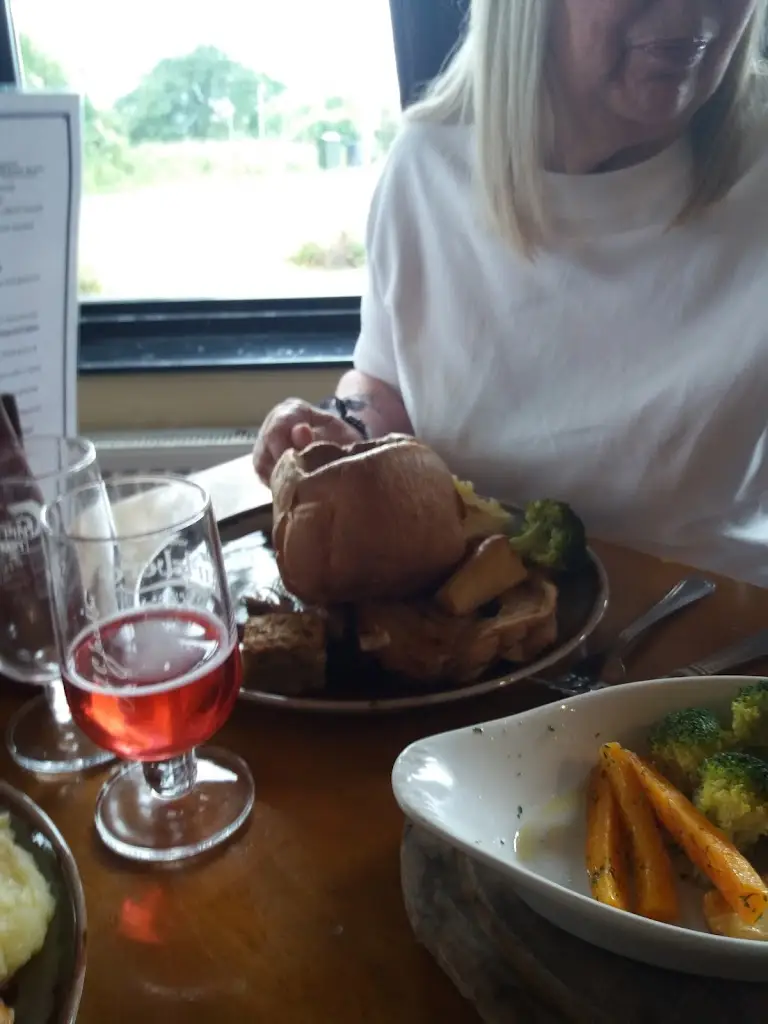 Menu_The Fox and Hounds_Badsworth_image_6