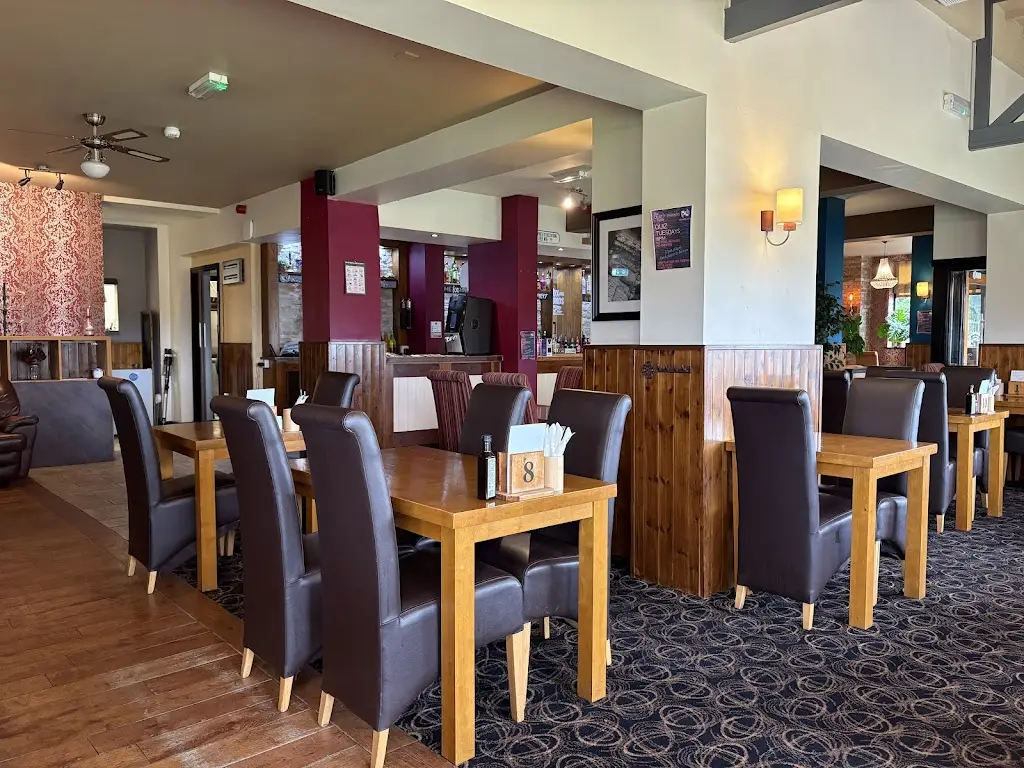 Mikey J_The Fox and Hounds_Badsworth_review