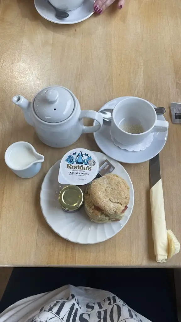 Kat Mls_The Walled Garden Café - Derwen College Marketplace_Gobowen_review