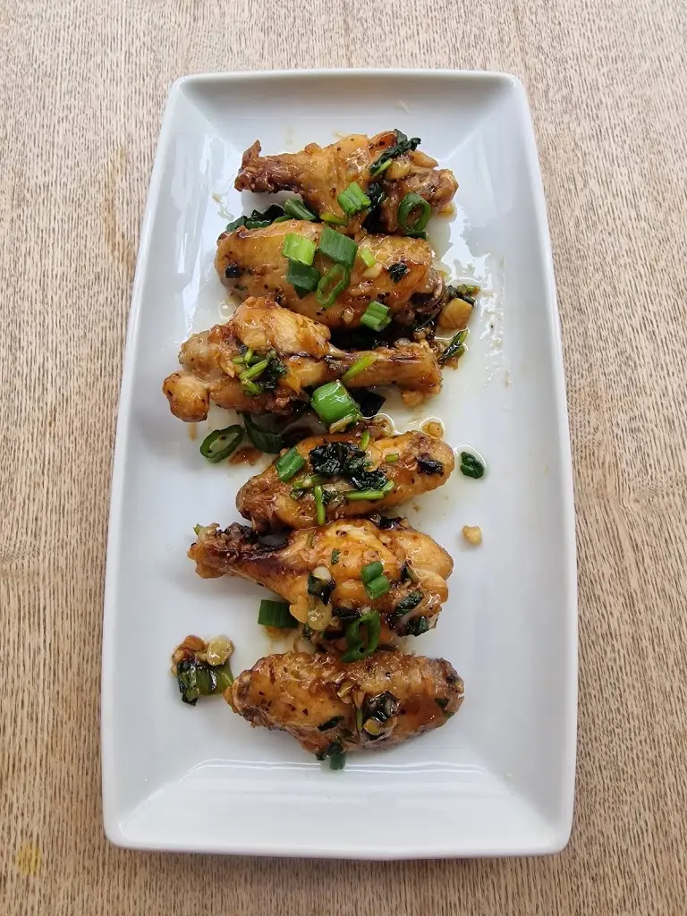 Tams Noodle Bar & Thai Food_Gobowen_slider_image_3