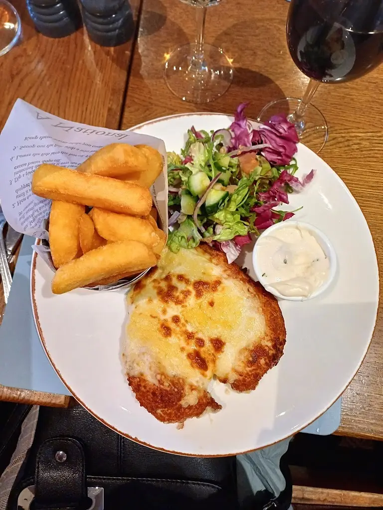 Minnie Smith_The Blue Bell Inn_Badsworth_avis