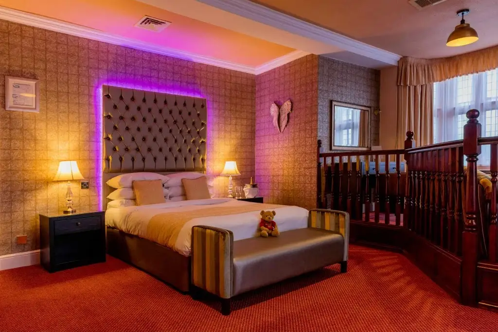 Rogerthorpe Manor Hotel_Badsworth_slider_image_3