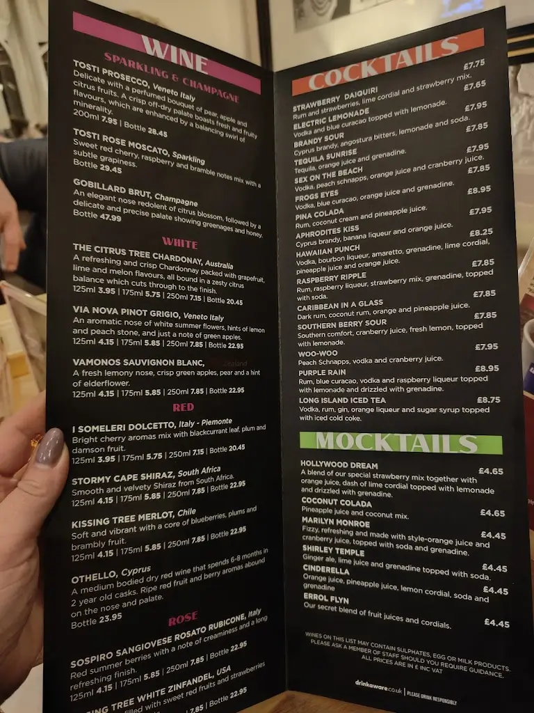 Menu_The Hollywood Bowl_Gillingham_image_4
