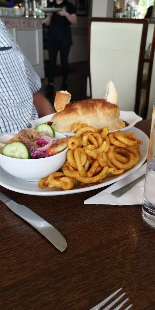 Menu_The Hollywood Bowl_Gillingham_image_7