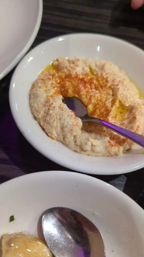 Ela Kendro_Gillingham_slider_image_2