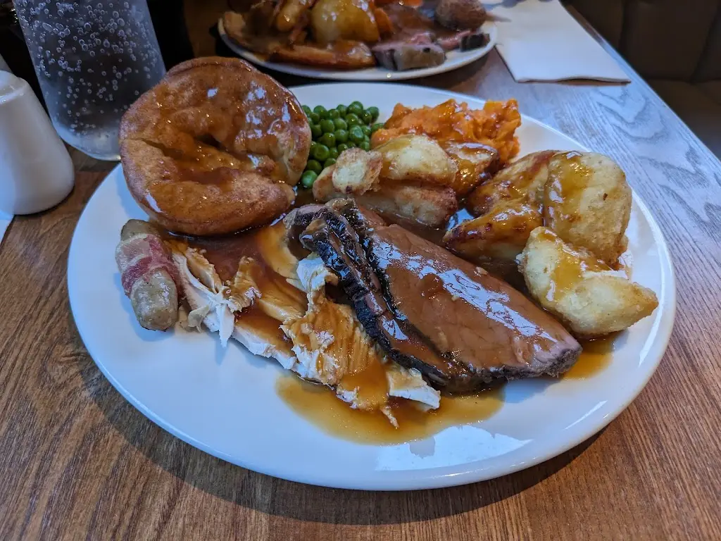 Menu_Honourable Pilot Cookhouse + Pub_Gillingham_image_5