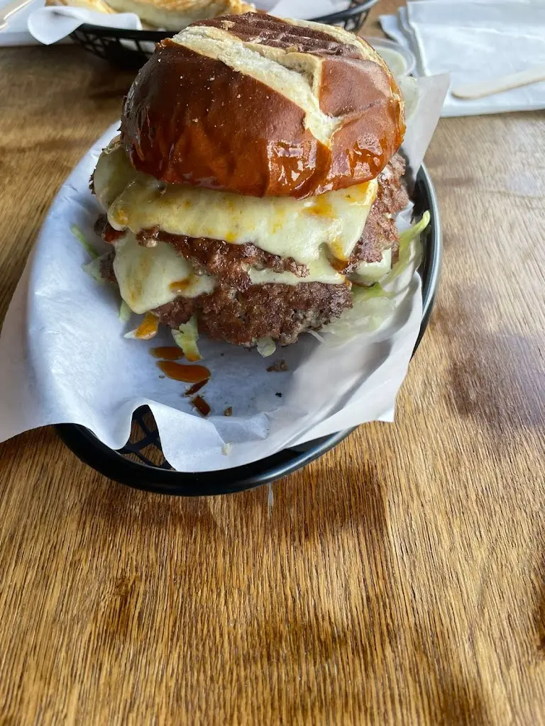 Moonshine_Badsworth_slider_image_3