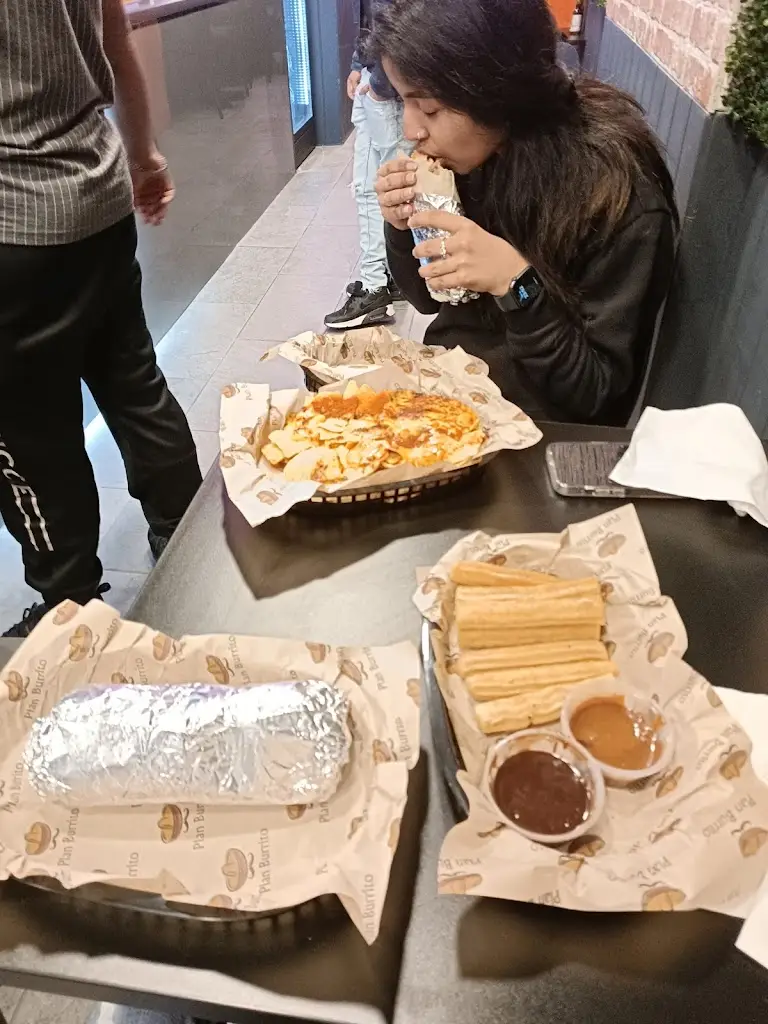 Menu_Plan Burrito - Gillingham_Gillingham_image_9