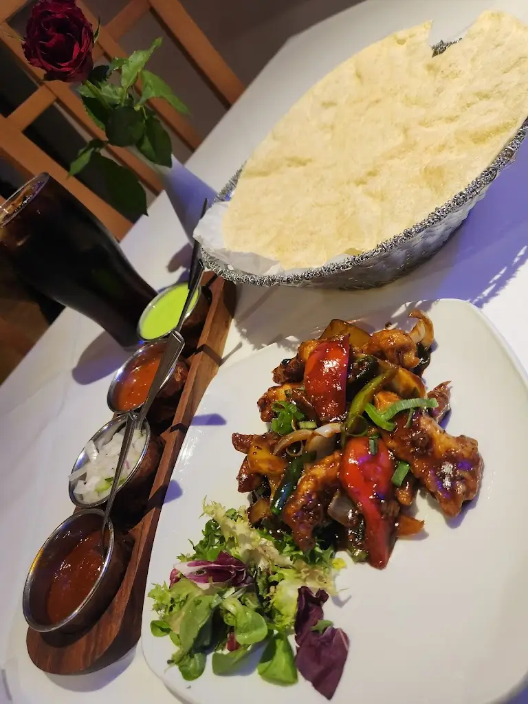 JOYNUL MIAH_Chefs of India_Gillingham_review