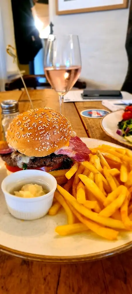 Menu_The Dolphin Inn_Gillingham_image_7