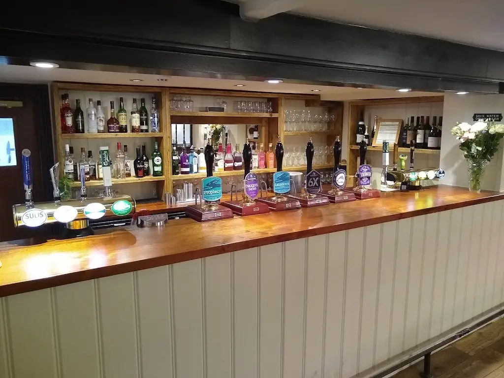 The Dolphin Inn_Gillingham_slider_image_1