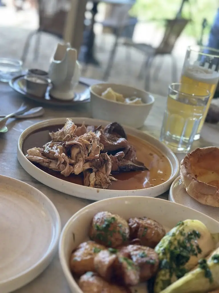 Dan Whitman _The Dog House_Gillingham_review