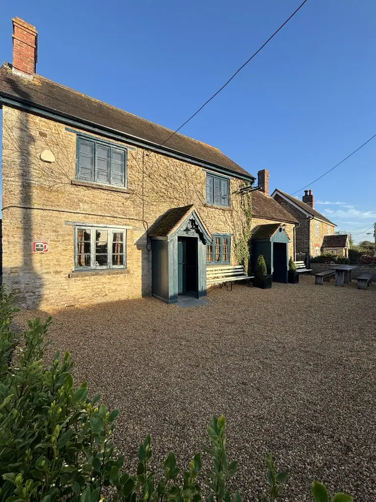 The Dog House_Gillingham_slider_image_3