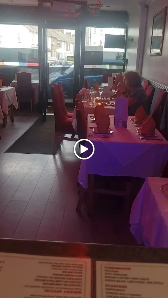 The Curry King, Indian Restaurant, Gillingham_Gillingham_slider_image_2