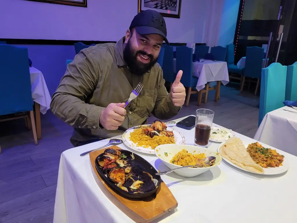 The Curry King, Indian Restaurant, Gillingham_Gillingham_slider_image_3