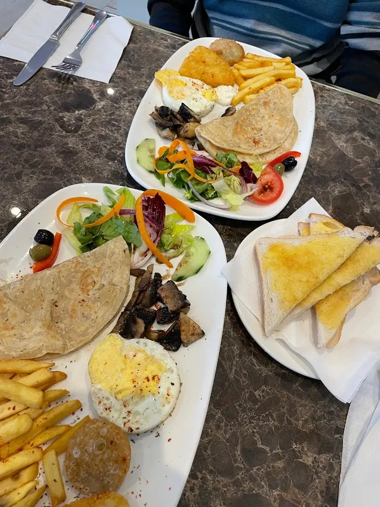 Kaysor Ali_THE WATLING SUSHI_Gillingham_review