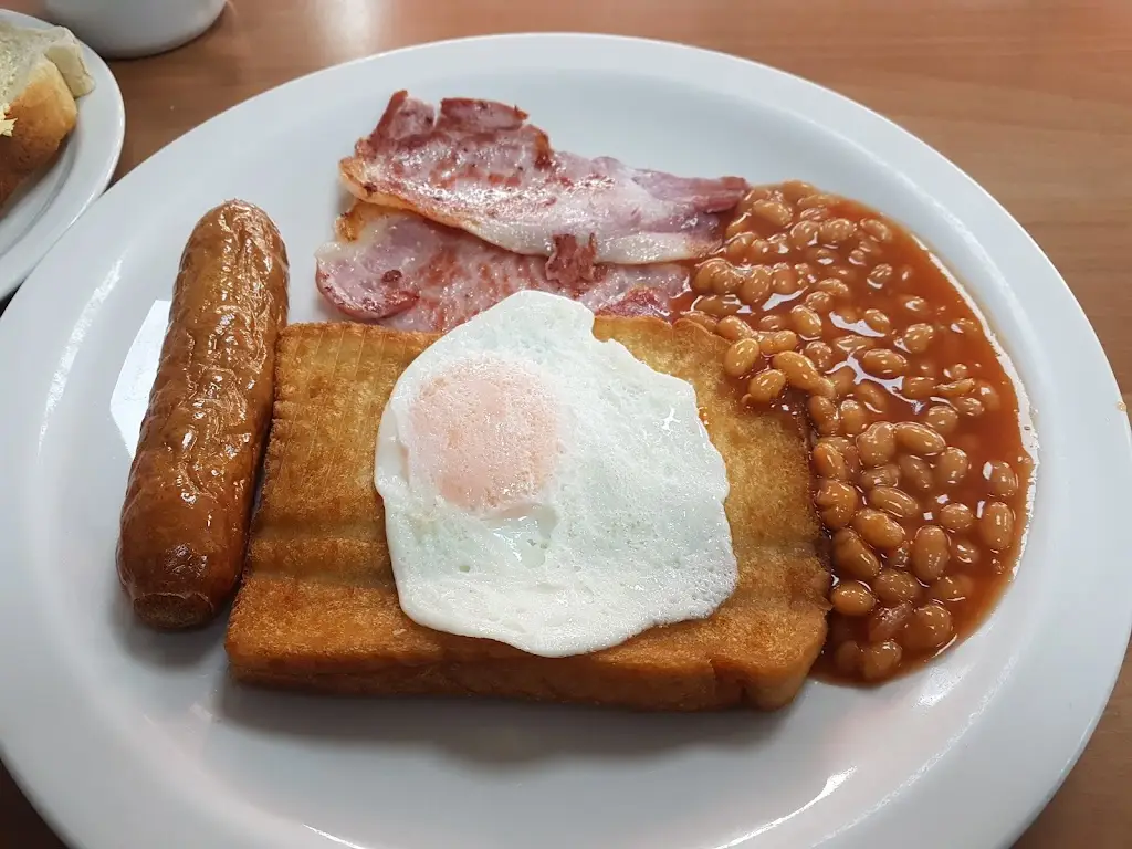 Dave P_Ginas Cafe_Gillingham_review