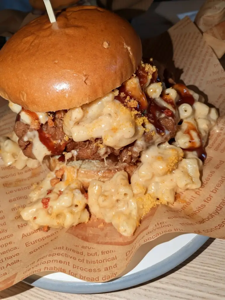 Ashley John-Lewis_The Vault Retford_Babworth_review