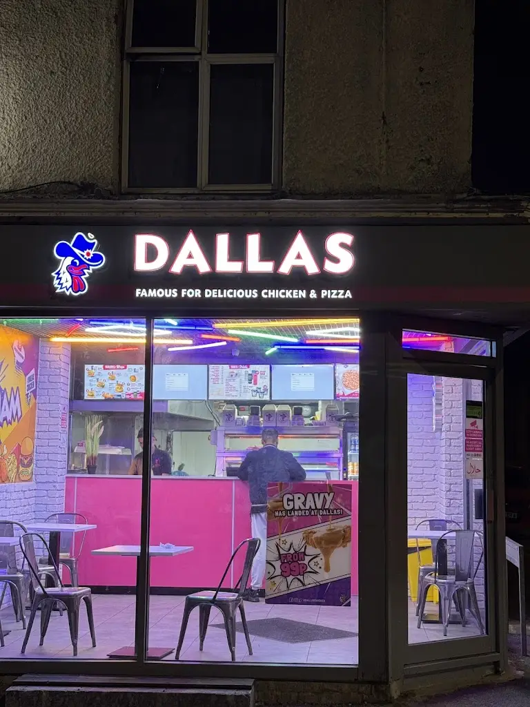 Dallas Chicken & Pizza - Gillingham_Gillingham_slider_image_1