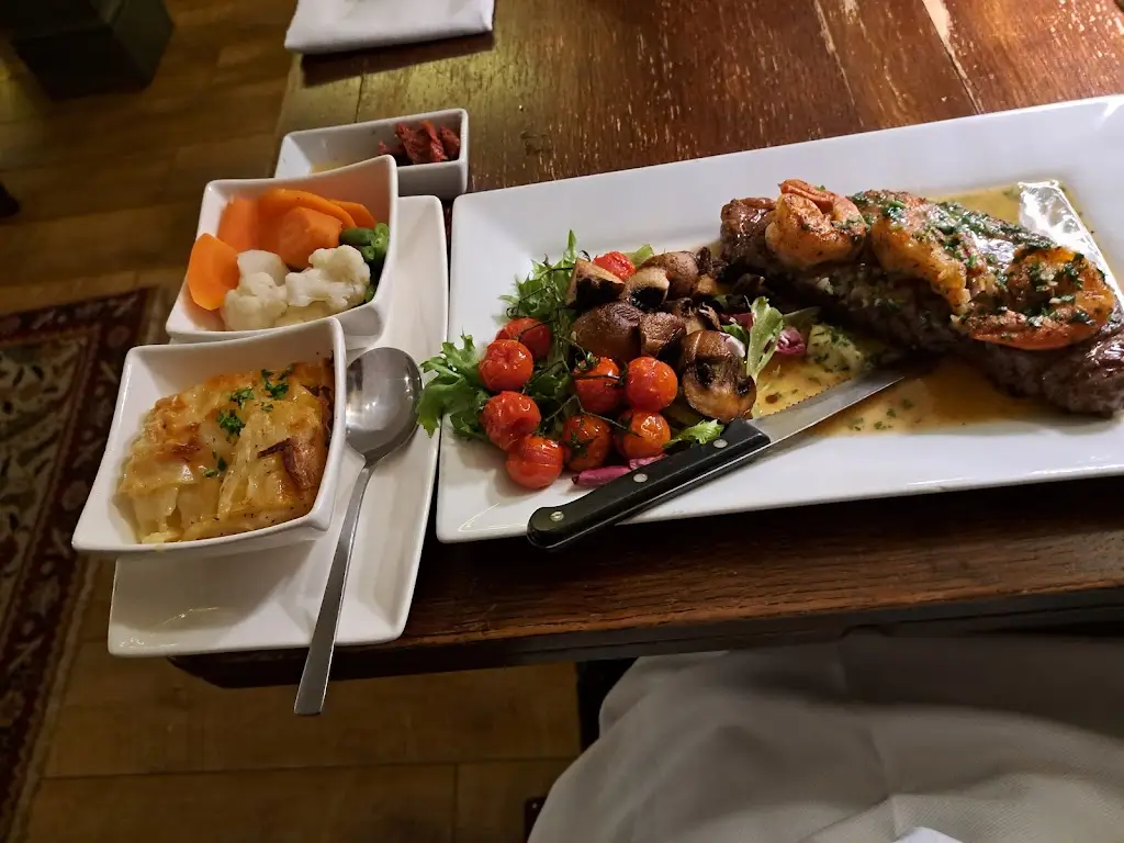 No5 Restaurant & Wine Bar_Babworth_slider_image_3