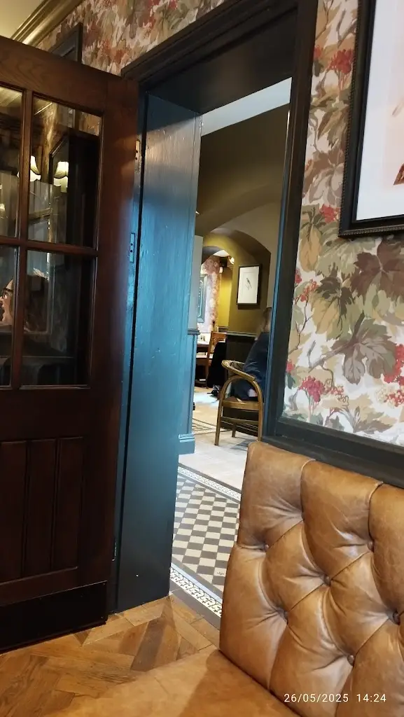 Iain Hill_The Parr Arms_Grappenhall_review