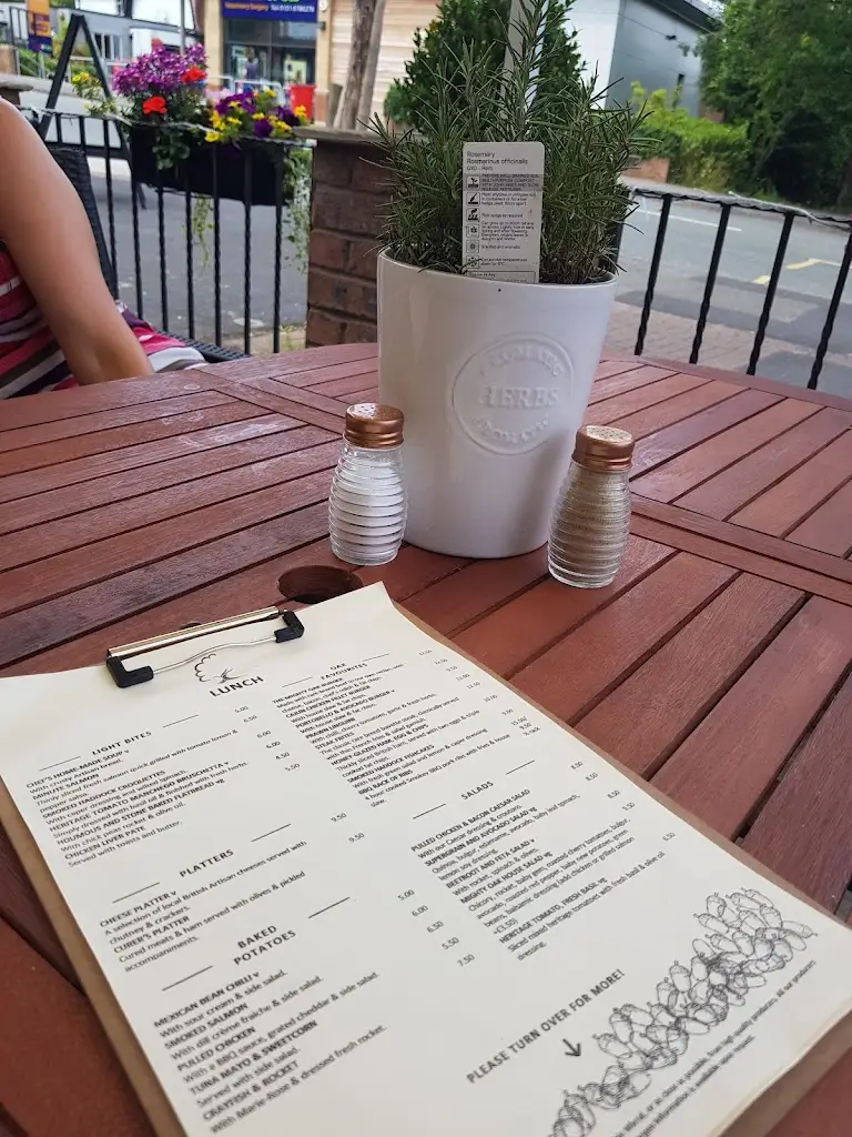 Menu_Oak Bar & Bistro_Greasby_image_4