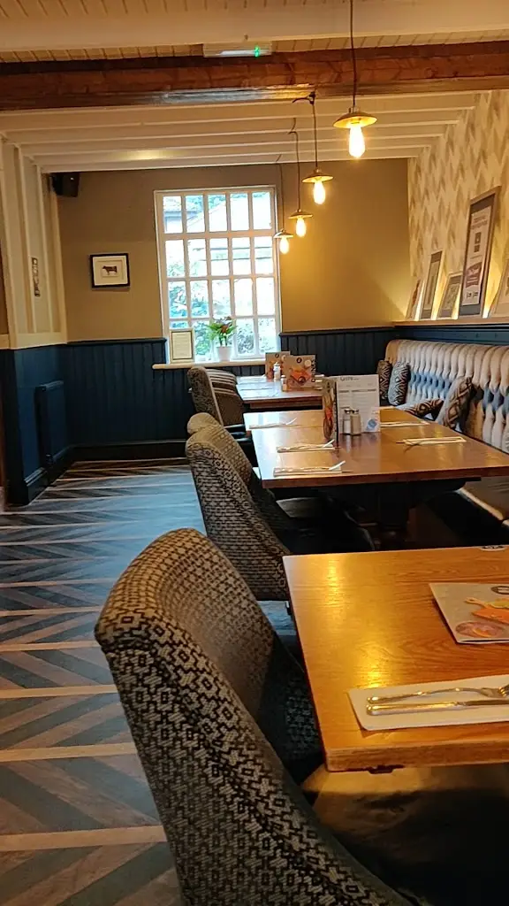 The Gravesberie Inn_Greasby_slider_image_2