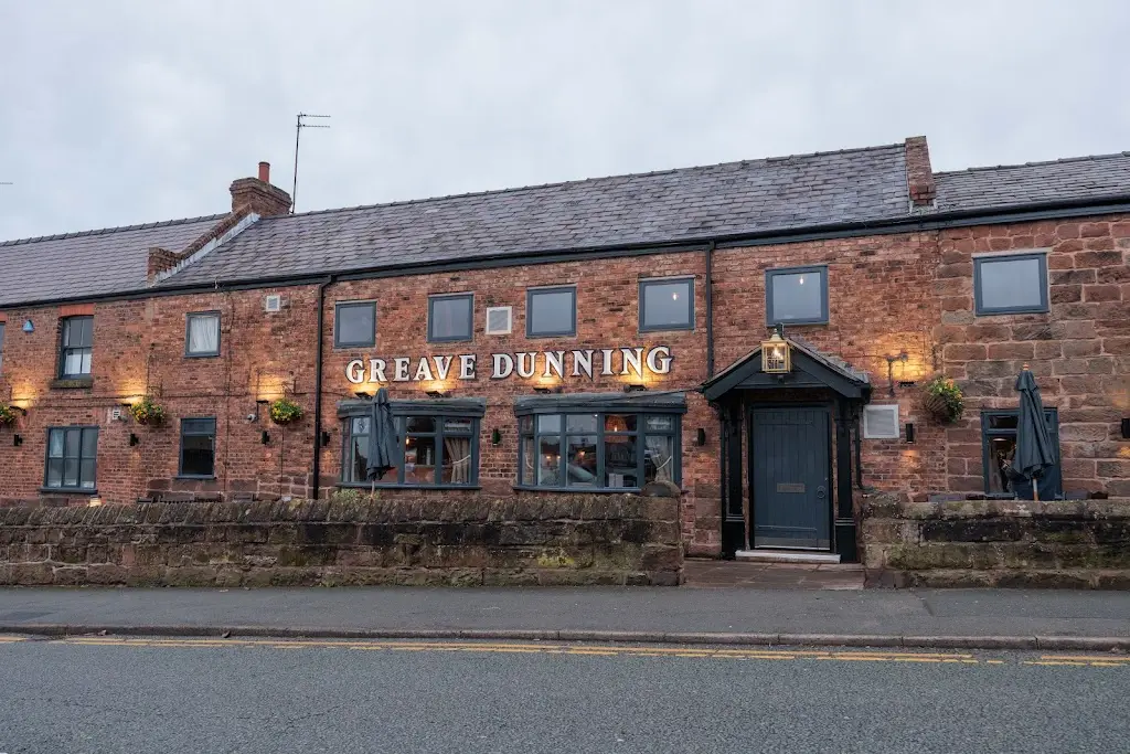 The Greave Dunning_Greasby_slider_image_3