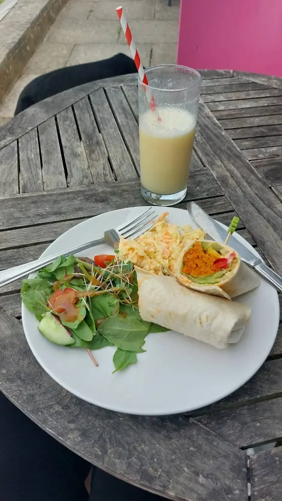 Menu_Wendy's Community Cafe & Juice Bar_Great Bedwyn_image_5