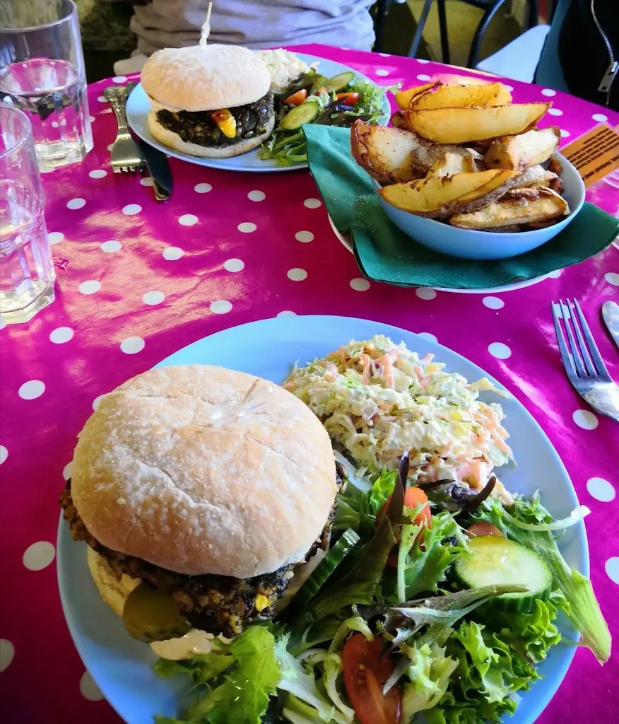 Menu_Wendy's Community Cafe & Juice Bar_Great Bedwyn_image_8